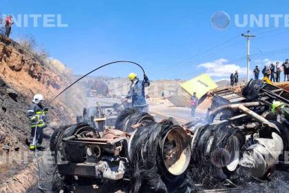 Una madre, su hijo y un familiar cercano fallecieron en el camión que ardió en plena ruta nueva Cochabamba-Santa Cruz
