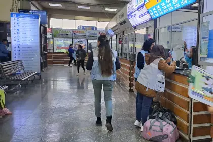 Vacaciones invernales: Defensoría de la Niñez intensifica vigilancia en terminales de buses