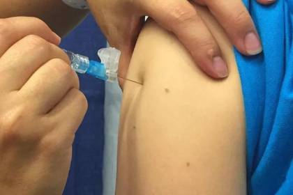 Llegan las vacunas contra la influenza a Santa Cruz, ¿quiénes pueden solicitarla?