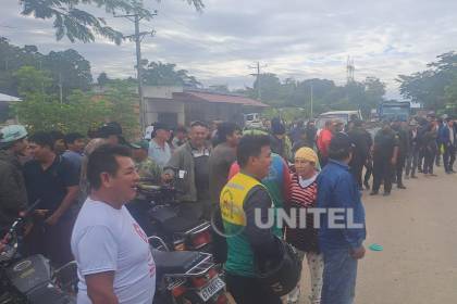 Santa Fe: Se investiga quien disparó contra un civil que falleció; persiste la toma de la Felcn