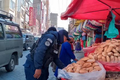 “Si no cumplen, desaparecerá la marraqueta”: Panificadores exigen al Gobierno entrega de harina para elaborar pan 