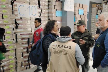 El material electoral ya se distribuye en las ciudades intermedias y se ultiman los sistemas para la segunda vuelta 