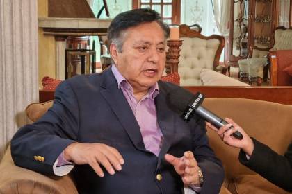 “Lo noté confuso, a una semana de la elección no puede desarrollar su programa”, dice vocero de Libre sobre Paz