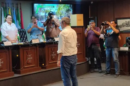 Matkovic es electo gobernador cruceño en suplencia ante el permiso solicitado por Camacho