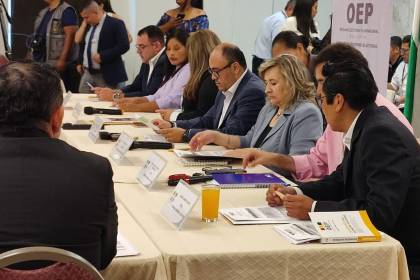 Arranca la Cumbre multipartidaria y el TSE espera concluir con un acuerdo contra la guerra sucia