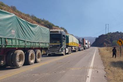 Bloqueos caen a 13 puntos: la mayoría están concentrados en Cochabamba 