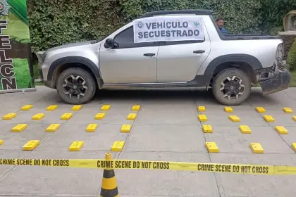 Fuerza antidroga secuestró más de 40 kilos de droga que ingresaban desde Perú; hay dos aprehendidos