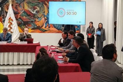 Arranca en La Paz la reunión entre el Gobierno y alcaldes por el modelo 50-50