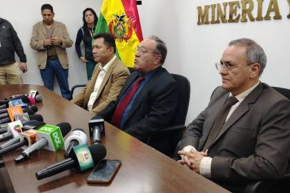 Gobierno confirma la Cumbre Nacional Minera, pero cambia la modalidad: “No queremos enfrentamientos”