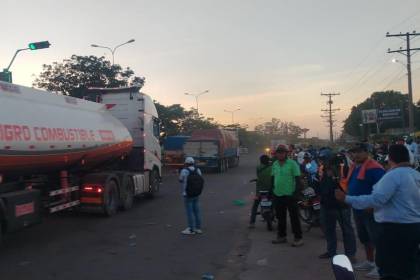Levantan bloqueos en el norte de Santa Cruz y declaran cuarto intermedio hasta el lunes 