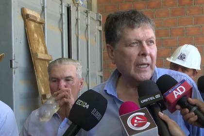 “Pedimos disculpas”: la respuesta del ministro de Hidrocarburos por las filas que llevan semanas en los surtidores