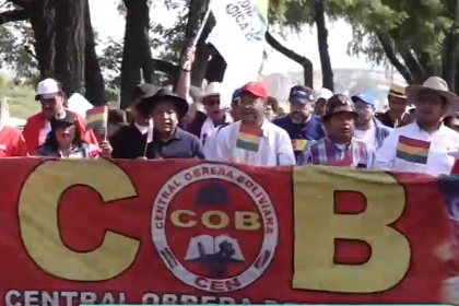A la cabeza de Arce y Choquehuanca, inicia la marcha por el Día del Trabajo