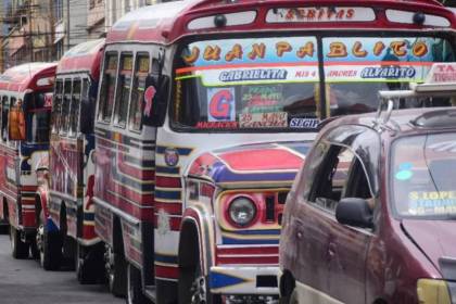 Transporte público y Alcaldía de Cochabamba acuerdan que el pasaje suba a Bs 2,50 