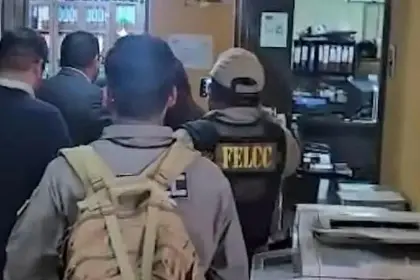 Dictan detención domiciliaria para director de Redes de YPFB de Chuquisaca investigado por presunto enriquecimiento ilícito