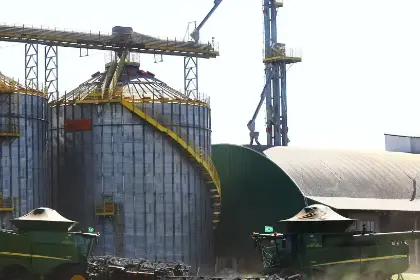 Gobierno reglamenta la exención de arancel e IVA para la importación de insumos y plantas industriales