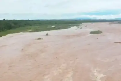 Reportan crecida extraordinaria del Río Grande y “pequeñas y grandes” en los ríos Parepeti, Piraí y Yapacaní 