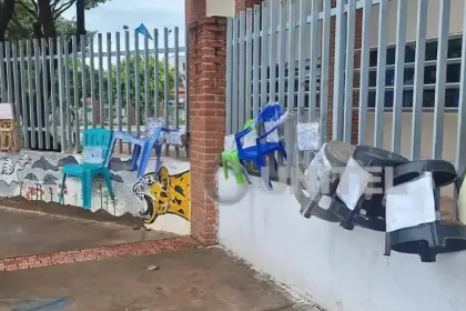 Arrancan las inscripciones escolares en todo el país; los alumnos antiguos tienen registro automático