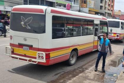 Alcaldía cruceña anuncia controles y advierte con sanciones ante el anuncio del transporte público de cobrar Bs 3 