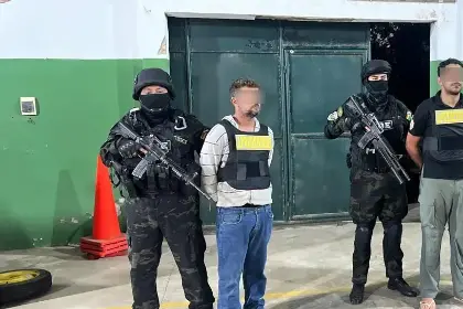 Envían a Palmasola a tres brasileños por el asesinato del teniente Yerson Salazar
