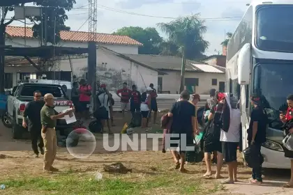 Juez dicta libertad irrestricta para 18 hinchas de Flamengo aprehendidos en Santa Cruz
