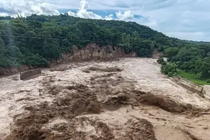 Santa Cruz: Buscan desde el lunes a un pescador arrastrado por el río en San Juan