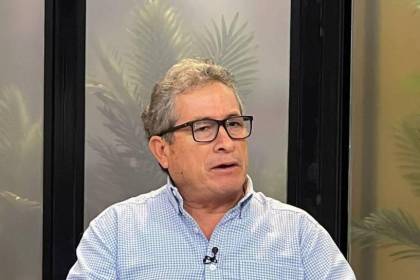“El Gobierno intenta posicionar sin mucho éxito su narrativa de intento de golpe”, dice analista político Pedraza tras conferencia de Luis Arce