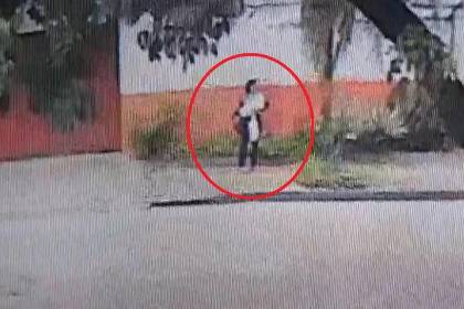 Aprehenden a la mamá que abandonó a su bebé en una acera de Santa Cruz de la Sierra