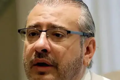 Rómulo Calvo señala que se mantiene como delegado de APB Súmate en Santa Cruz