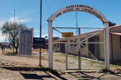 Régimen Penitenciario indaga ingreso de arma de fuego a Chonchocoro y revela identidad de reo muerto