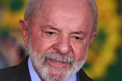 Lula envía carta a Rodrigo Paz y lo invita a Brasil para fortalecer la cooperación internacional