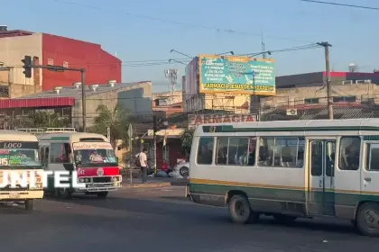 Alcaldía cruceña advierte que el 3 de noviembre vence el plazo para que los conductores refaccionen sus micros