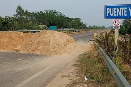 Anuncian bloqueo indefinido en la ruta nueva Santa Cruz - Cochabamba exigiendo fondos para el desayuno escolar