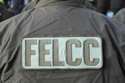 Encuentran muerto a un hombre con signos de violencia dentro de su vehículo