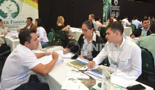 Rueda de negocios del sector forestal cerró con $us 23,1 millones en intenciones de negocios