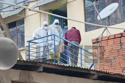 Hallan cadáver de una adulta mayor en estado de descomposición en su vivienda