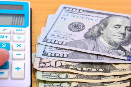 Este viernes el dólar referencial supera los Bs 10 tanto para la venta como para la compra