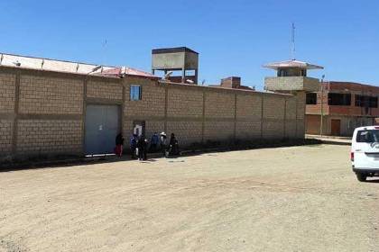 Sentencian a 30 años de cárcel a un hombre que admitió haber apuñalado hasta la muerte a su pareja