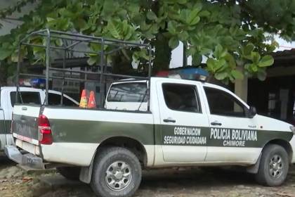 Buscan a cuatro delincuentes que huyeron tras robar un vehículo y abrir fuego contra la Policía en el Trópico