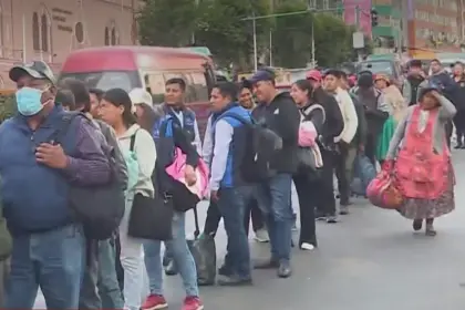 Juntas vecinales de La Paz rechazan las medidas del Gobierno y dan un plazo de 24 horas para retractarse