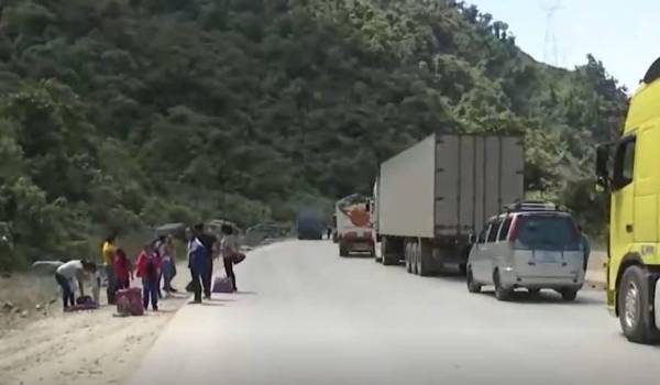 Transportistas del trópico confirman bloqueo en la carretera nueva Cochabamba - Santa Cruz para este viernes