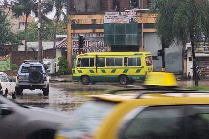 Transportistas anuncian ampliado y advierten con un paro y bloqueo departamental para que suba el pasaje en micro