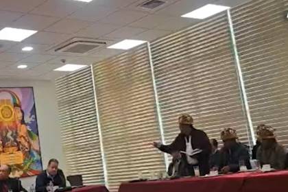 A un día de la Cumbre Nacional Minera, un sector de los cooperativistas abandona reunión con el Gobierno
