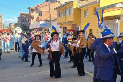 Urkupiña: Salud y economía, los principales pedidos en la primera promesa a la Virgen