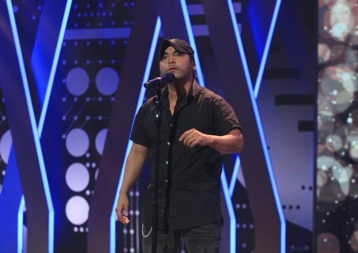 No lo perdonan: suman las críticas de sus compañeros a Enrique Iglesias 