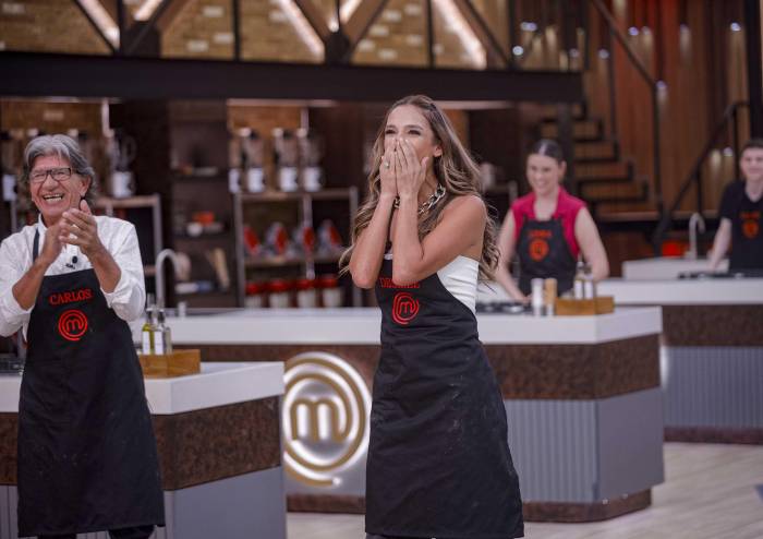 Nervios, tensión y lágrimas, así se vivió la primera semana de MasterChef Celebrity Bolivia Nervios, tensión y lágrimas, así se vivió la primera semana de MasterChef Celebrity Bolivia