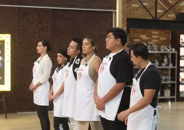 Noche difícil: ¿Quiénes subieron al balcón? 