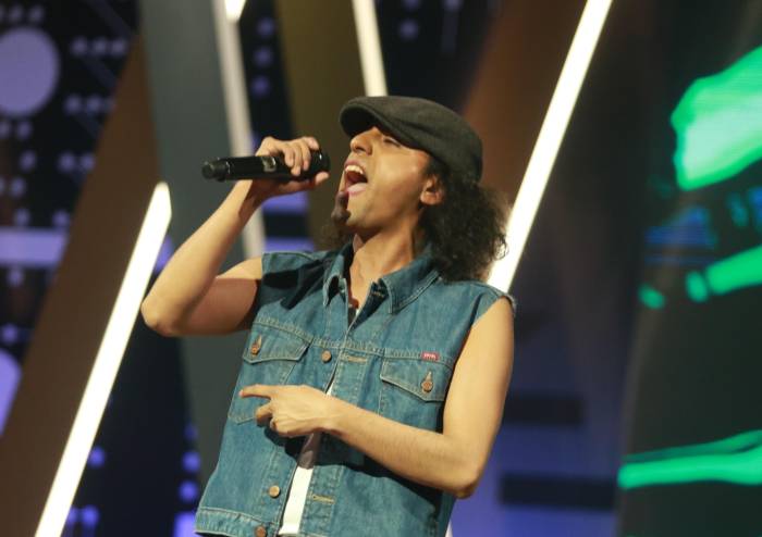 El problema de salud de Brian Johnson que lo llevó a la gala de eliminación 