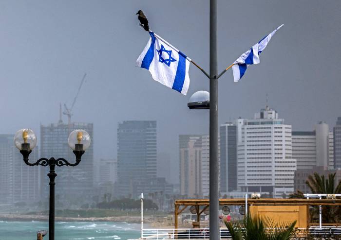 Israel pide a su población permanecer alerta por un posible aumento de ataques de Irán