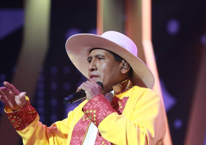 El imitador de Elmer Hermosa recordó un viejo amor y le envió un mensaje El imitador de Elmer Hermosa recordó un viejo amor y le envió un mensaje