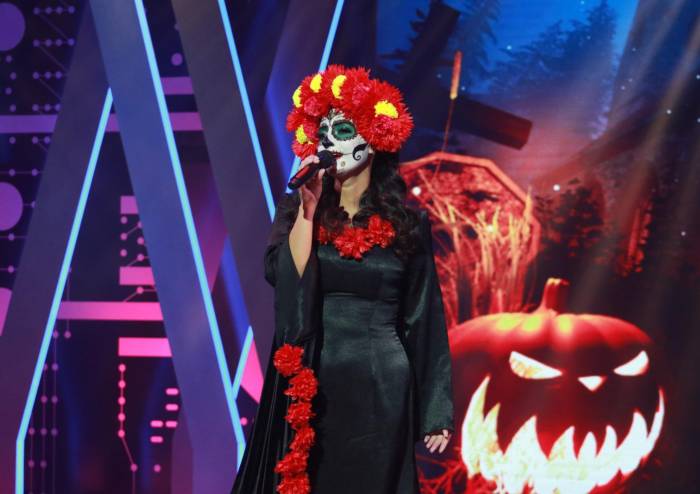 Inició la noche de Halloween en Yo Me Llamo:  Vero Pérez y una impecable interpretación del tema ‘Llorona’ 